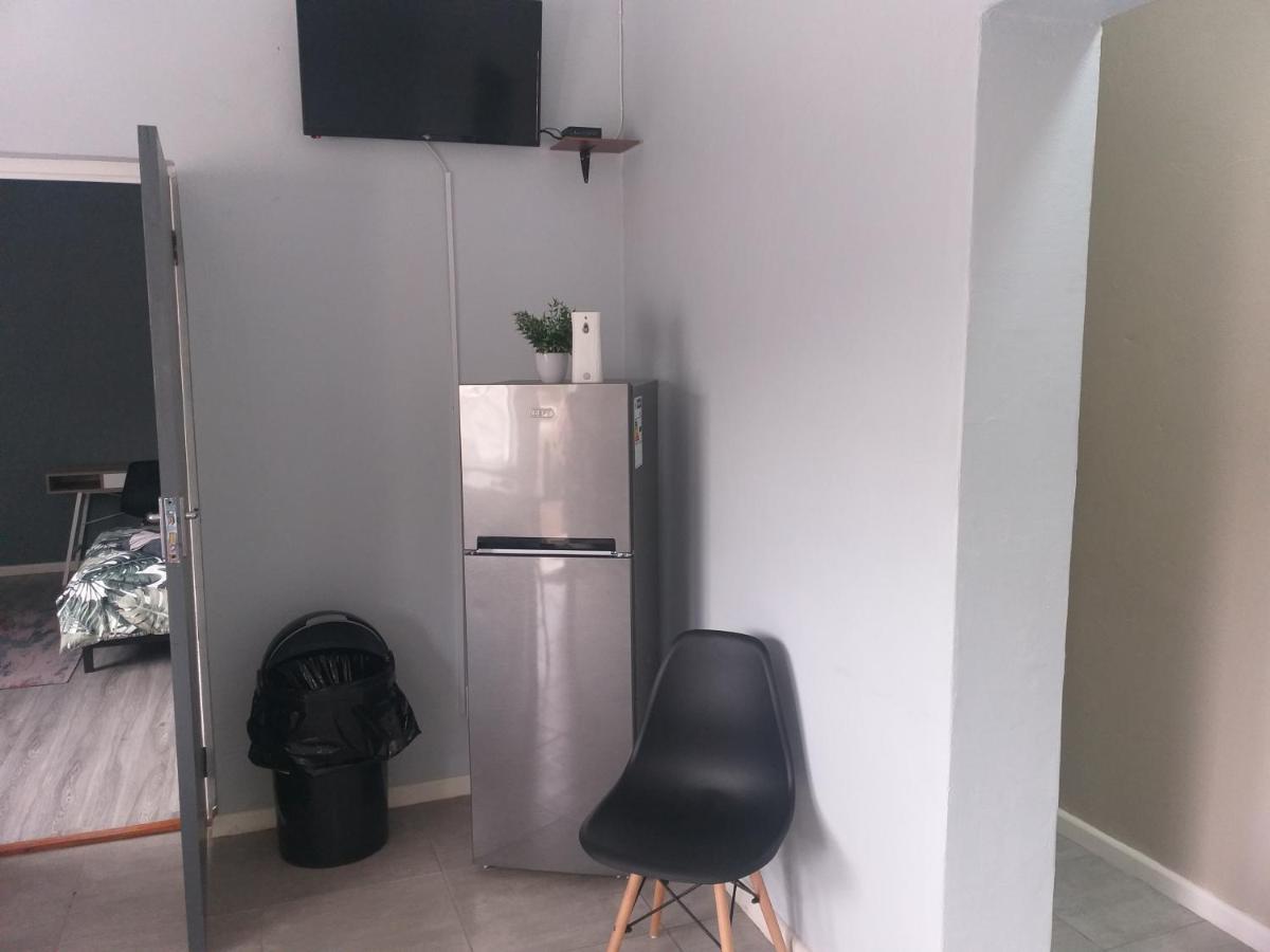 Graaff-Reinet Tj Self-Catering 아파트 외부 사진