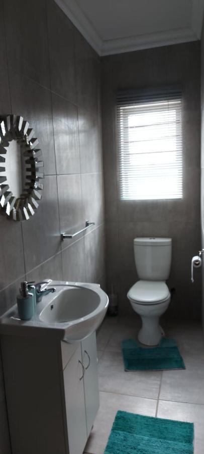Graaff-Reinet Tj Self-Catering 아파트 외부 사진