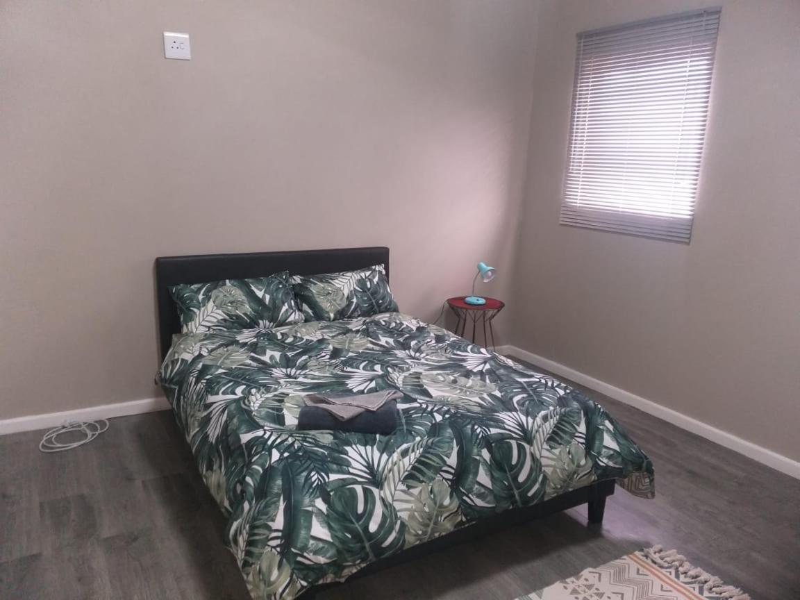 Graaff-Reinet Tj Self-Catering 아파트 외부 사진